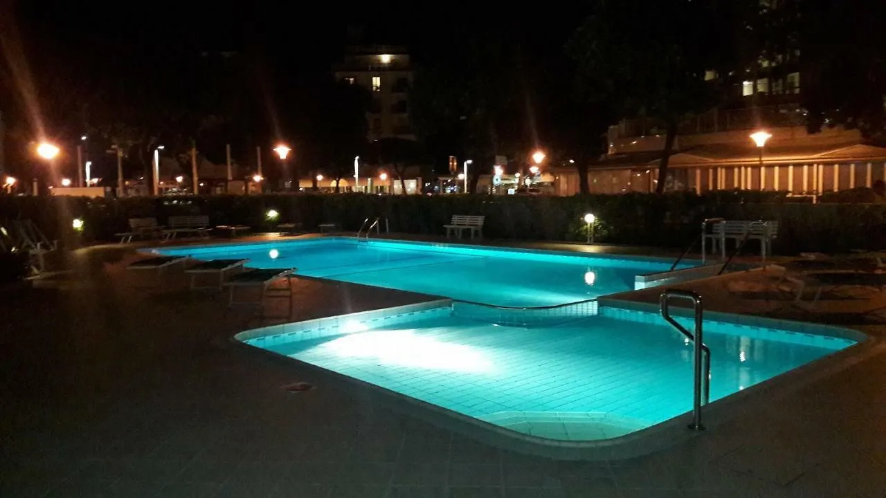 Apartment Residence Everest Lido di Jesolo